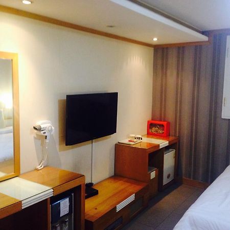 Bali Tourist Hotel Seoel Buitenkant foto