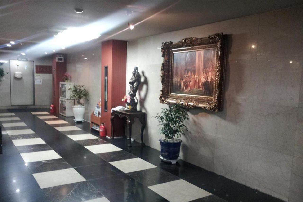 Bali Tourist Hotel Seoel Buitenkant foto